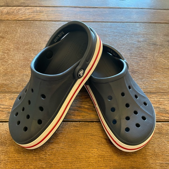CROCS Shoes - Crocs; size 8